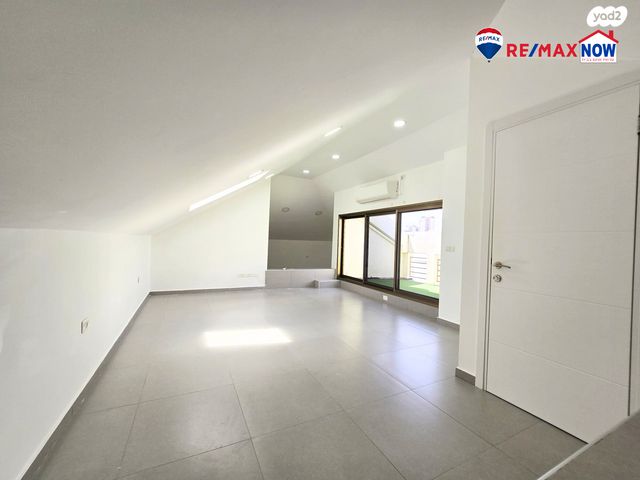 בית פרטי/ קוטג', בורלא, נאות שקמה, ראשון לציון