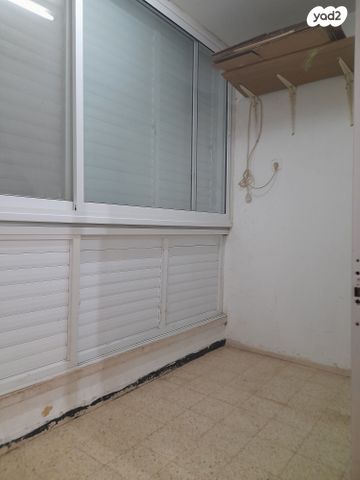 דירה, מרדכי מקלף, מרכז עפולה עלית, עפולה