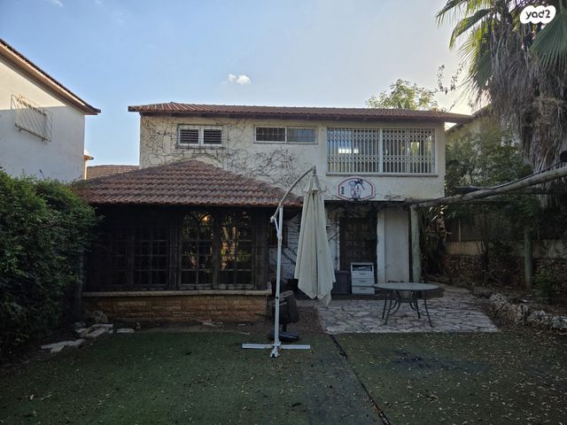 בית פרטי/ קוטג', נווה מגן, רמת השרון