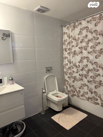 דירה, דרך זאב ז'בוטינסקי, שכונת גפן, רמת גן