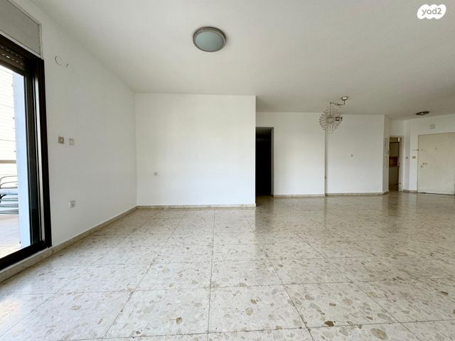 דירה, הרי הגלעד, תל בנימין, רמת גן