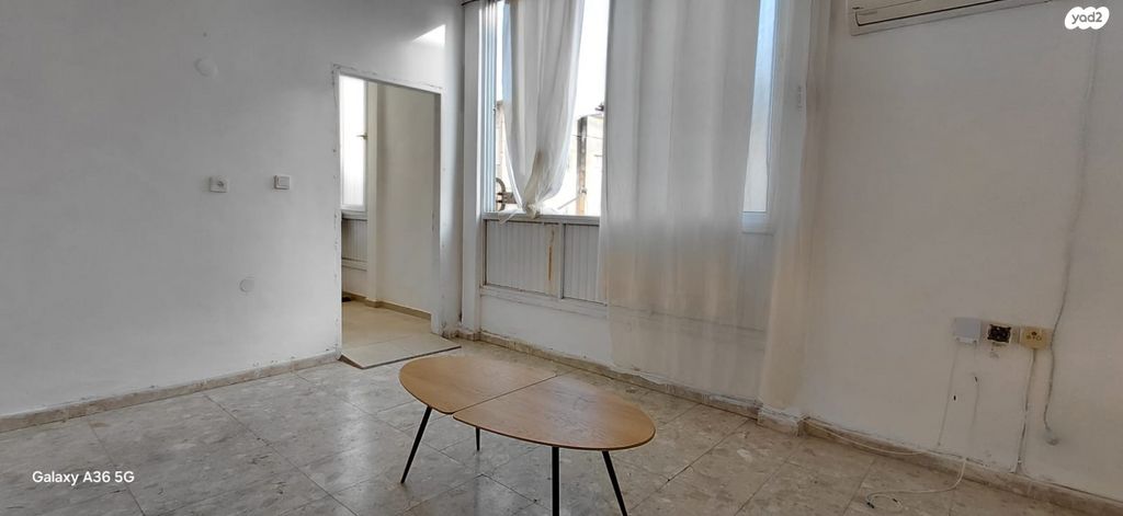 דירה, נתן 11, שכונת יהלום, מרכז העיר ב, רמת גן