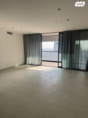 דירה, תוצרת הארץ 5, נחלת יצחק, תל אביב יפו