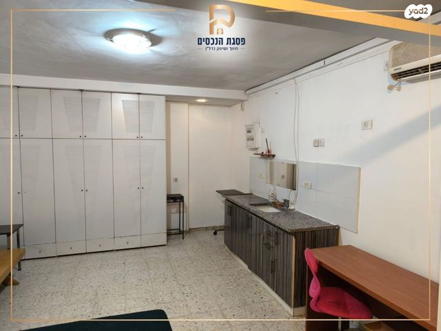 יחידת דיור, פסגת זאב, ירושלים