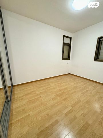 דירה, הרי הגלעד, תל בנימין, רמת גן