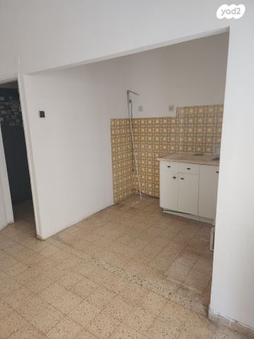 דירה, דניאל, לב העיר, בת ים