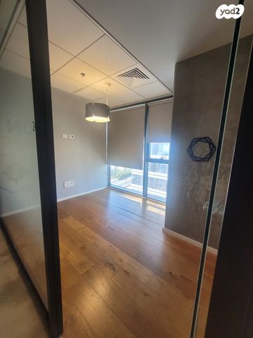 משרדים, ביצרון ורמת ישראל, תל אביב יפו