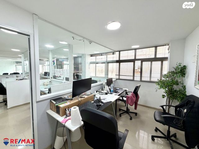 משרדים, יהושע שטמפפר 2, מרכז העיר דרום, נתניה