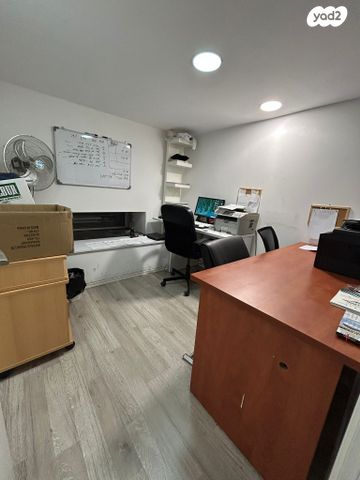 משרדים, שדרות הרצל, השופטים צפון, רמלה