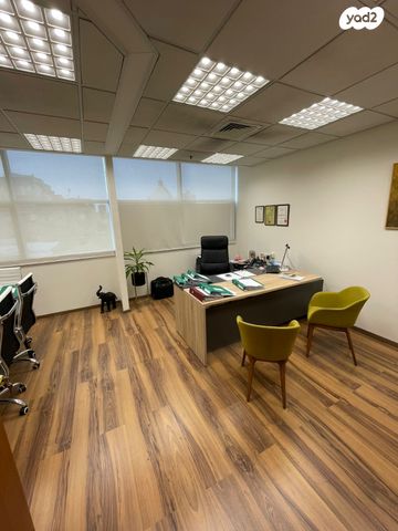 משרדים, חיפה