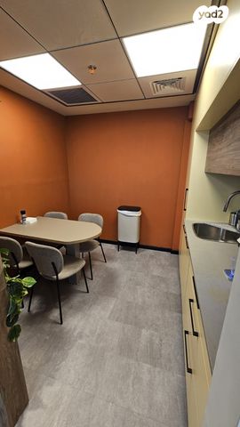 משרדים, שארית ישראל, צפון יפו, המושבה האמריקאית-גרמנית, תל אביב יפו