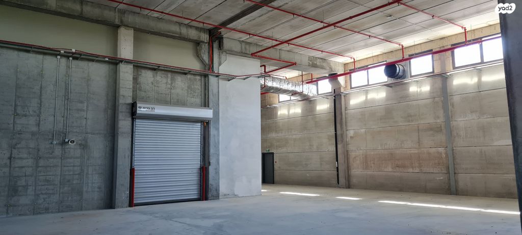 מבני תעשיה, פארק תעשיה אפק, ראש העין