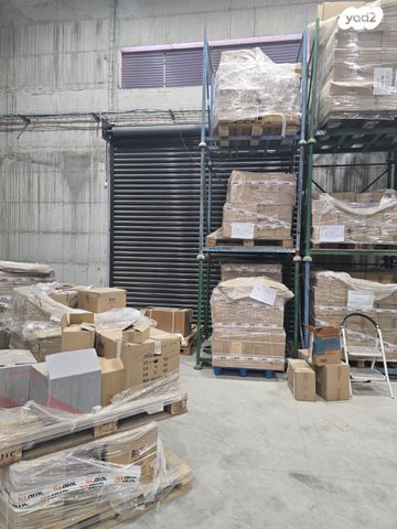 מבני תעשיה, אופקים