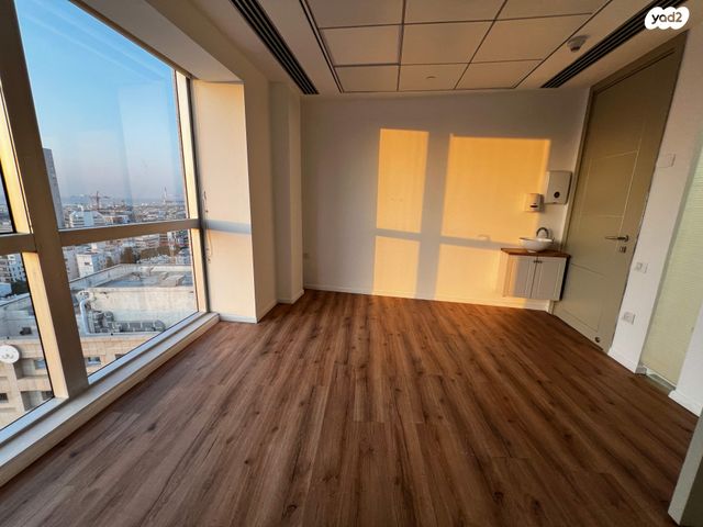 משרדים, ויצמן 14, הצפון החדש - דרום, תל אביב יפו