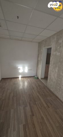 משרדים, יהושע שטמפפר, לב המושבה / מרכז העיר, פתח תקווה