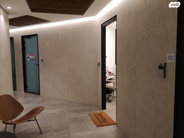 משרדים, פרופ' אברהם פצ'ורניק, נס ציונה