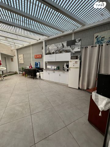 משרדים, שדרות הרצל, השופטים צפון, רמלה