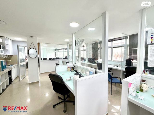 משרדים, יהושע שטמפפר 2, מרכז העיר דרום, נתניה