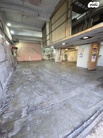 מבני תעשיה, תלפיות תעשיה ומסחר, ירושלים