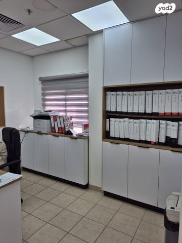 משרדים, בבא סאלי, נתיבות