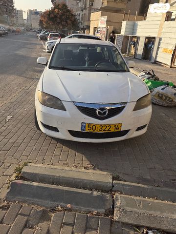 מודעת רכב מאזדה 3