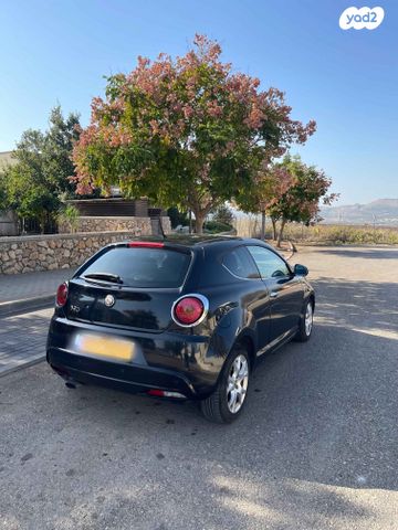 אלפא רומיאו מיטו