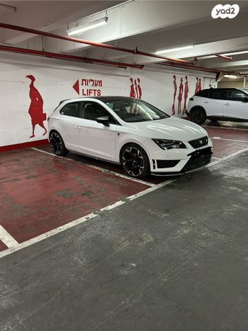 מודעת רכב סיאט לאון