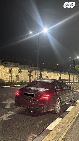 מודעת רכב מרצדס-בנץ E-class