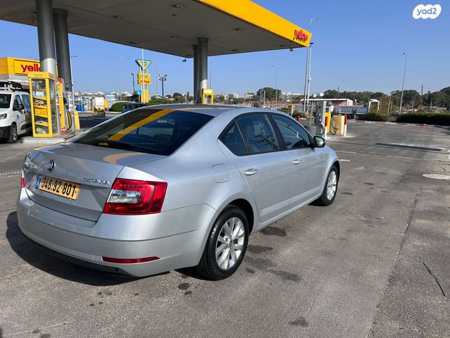 סקודה אוקטביה 