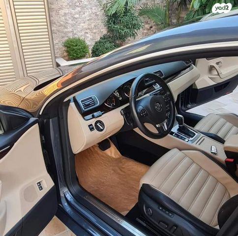 פולקסווגן פאסאט CC