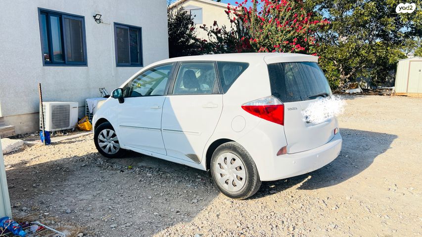 טויוטה ורסו-S