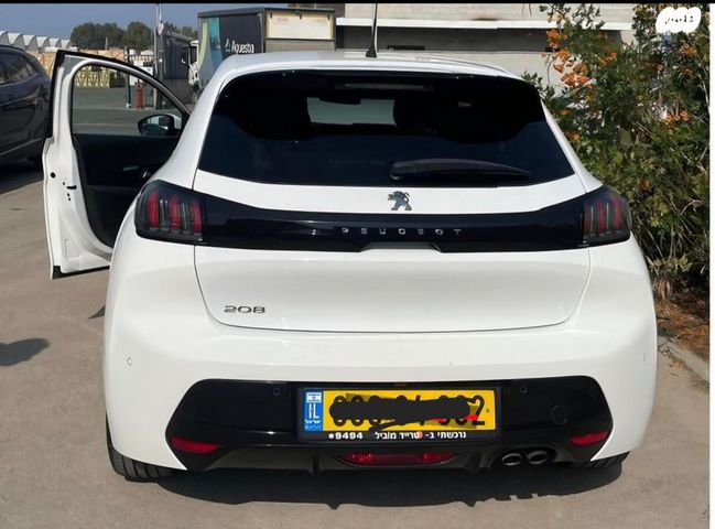 פיג'ו 208