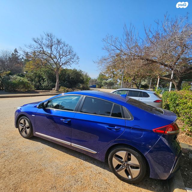 יונדאי איוניק