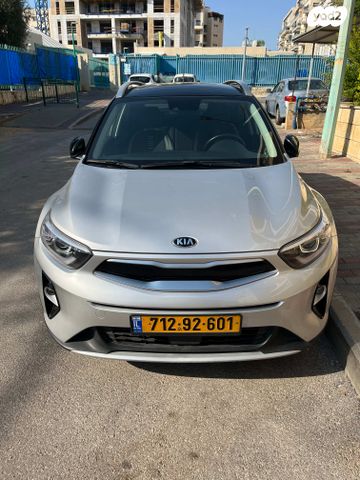 מודעת רכב קיה סטוניק