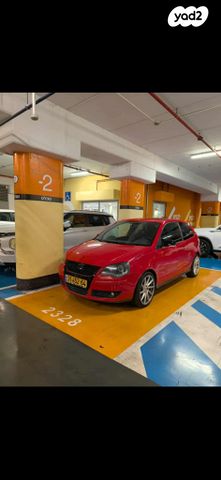 פולקסווגן פולו 