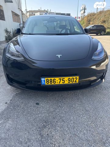 טסלה מודל 3