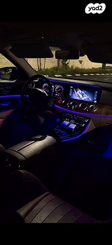 מרצדס-בנץ E-class