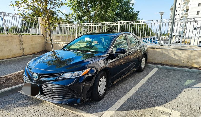 טויוטה קאמרי