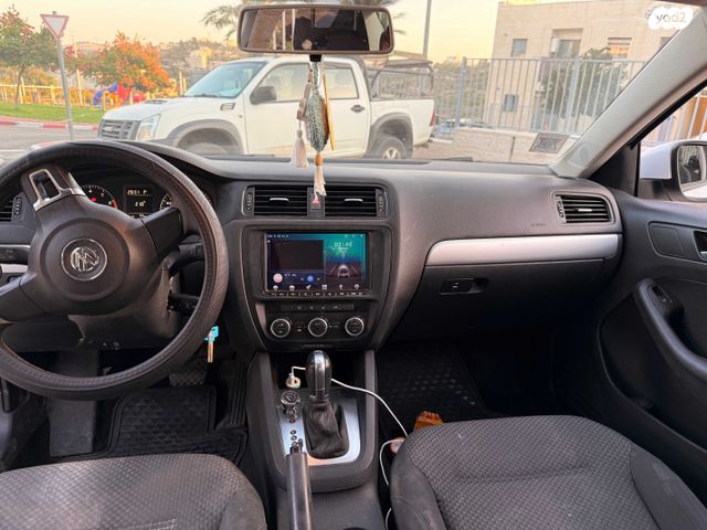 פולקסווגן ג'טה 