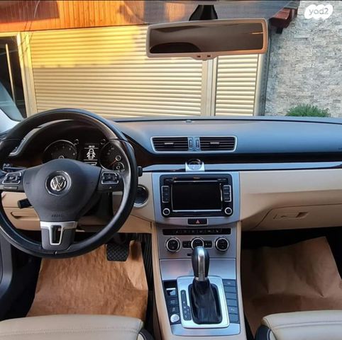 פולקסווגן פאסאט CC