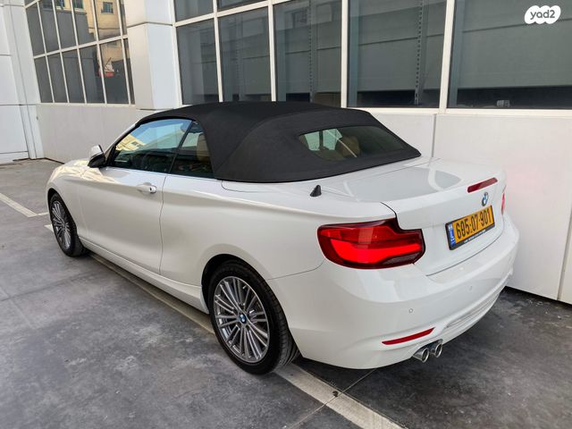 מודעת רכב ב מ וו סדרה 2