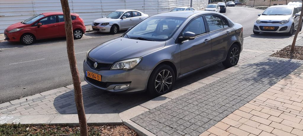 מודעת רכב אם ג'י 350