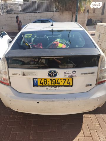 מודעת רכב טויוטה פריוס