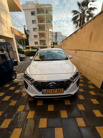 יונדאי איוניק