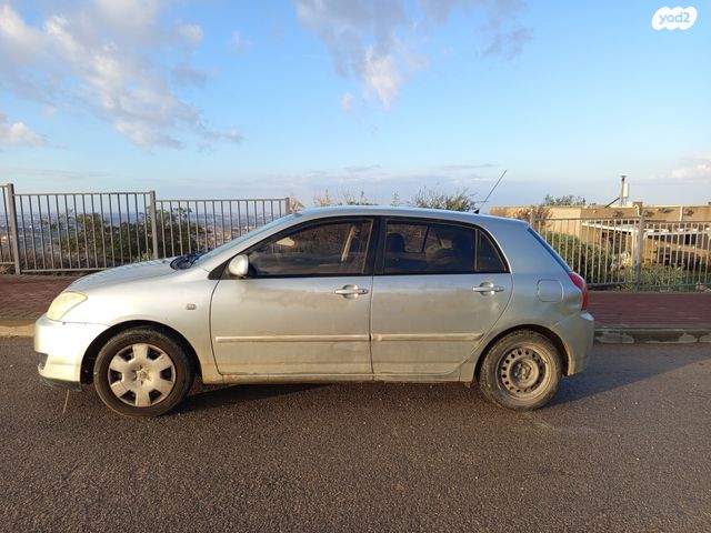 מודעת רכב טויוטה קורולה