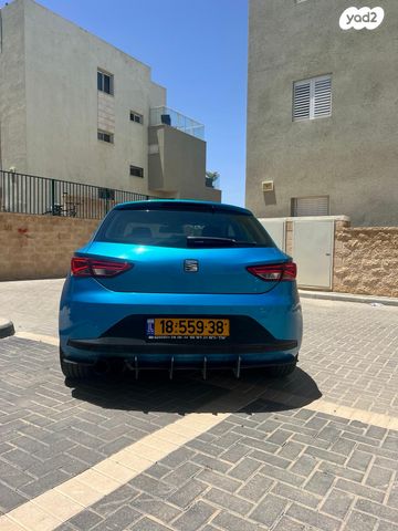 מודעת רכב סיאט לאון