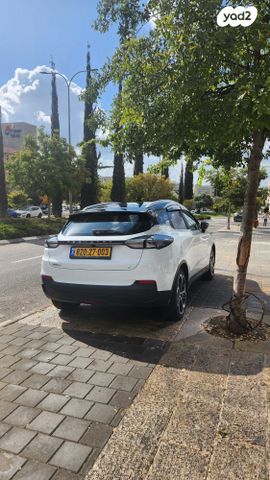 ג׳ילי Geometry C