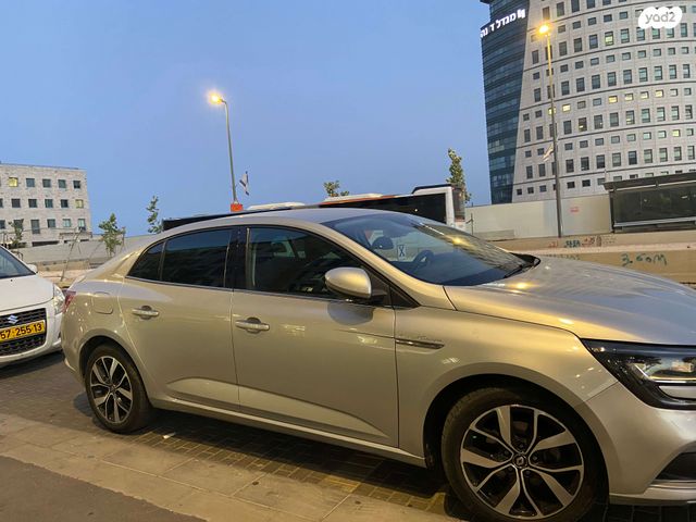 מודעת רכב רנו מגאן