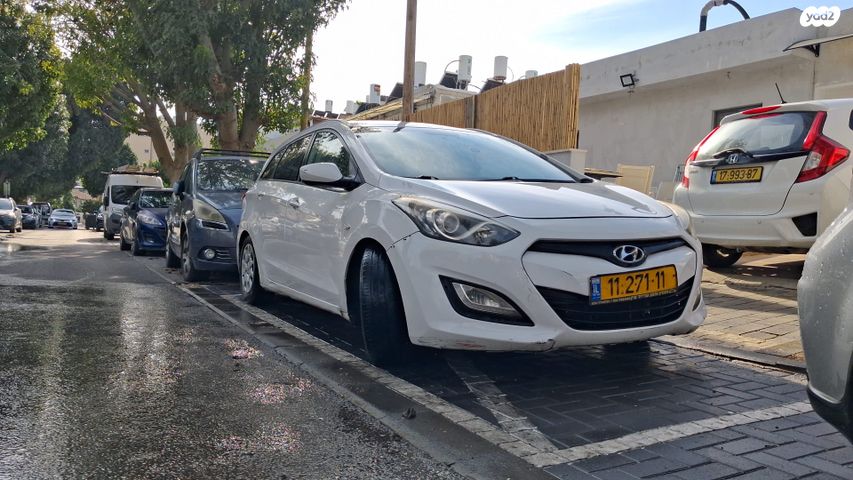 יונדאי i30