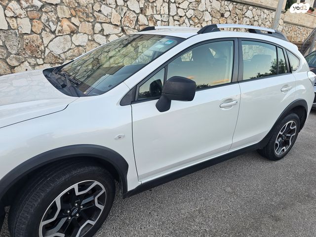 מודעת רכב סובארו XV